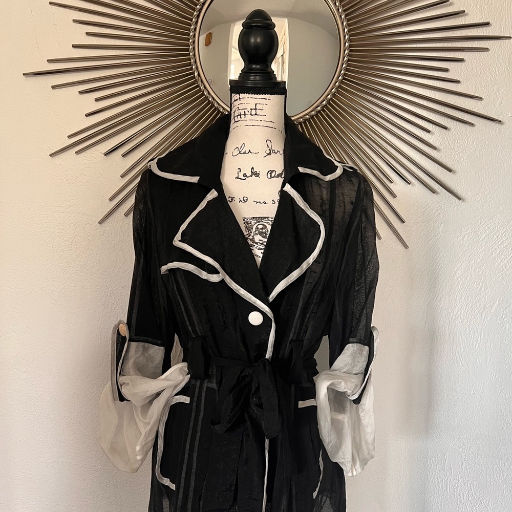 RYU Sheer Shiny Trench Size L